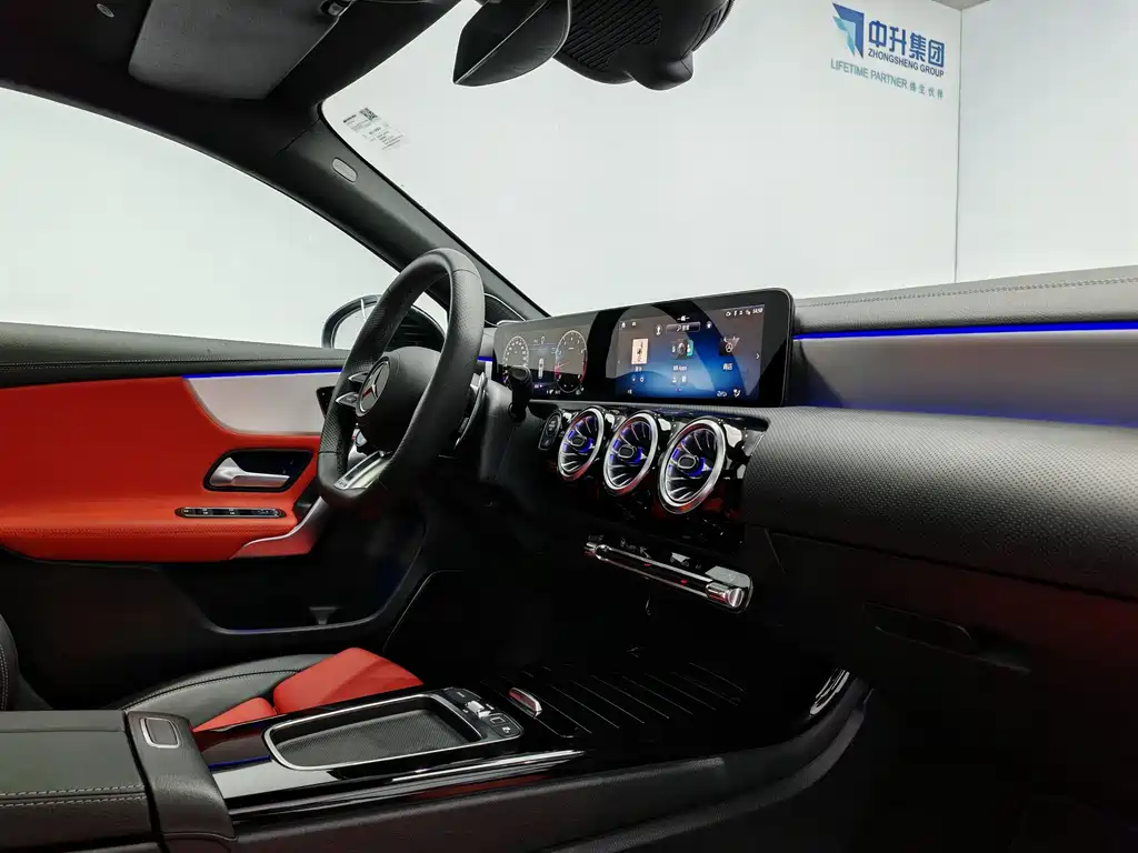Mercedes-Benz A-Class AMG imported 2025 AMG A 35 4MATIC купить на сайте DeffCars