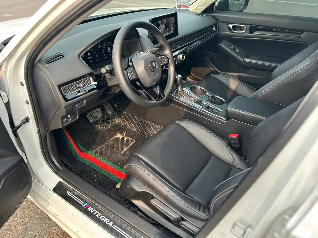 Model 2023 240TURBO CVT Leading Edition купить на сайте DeffCars