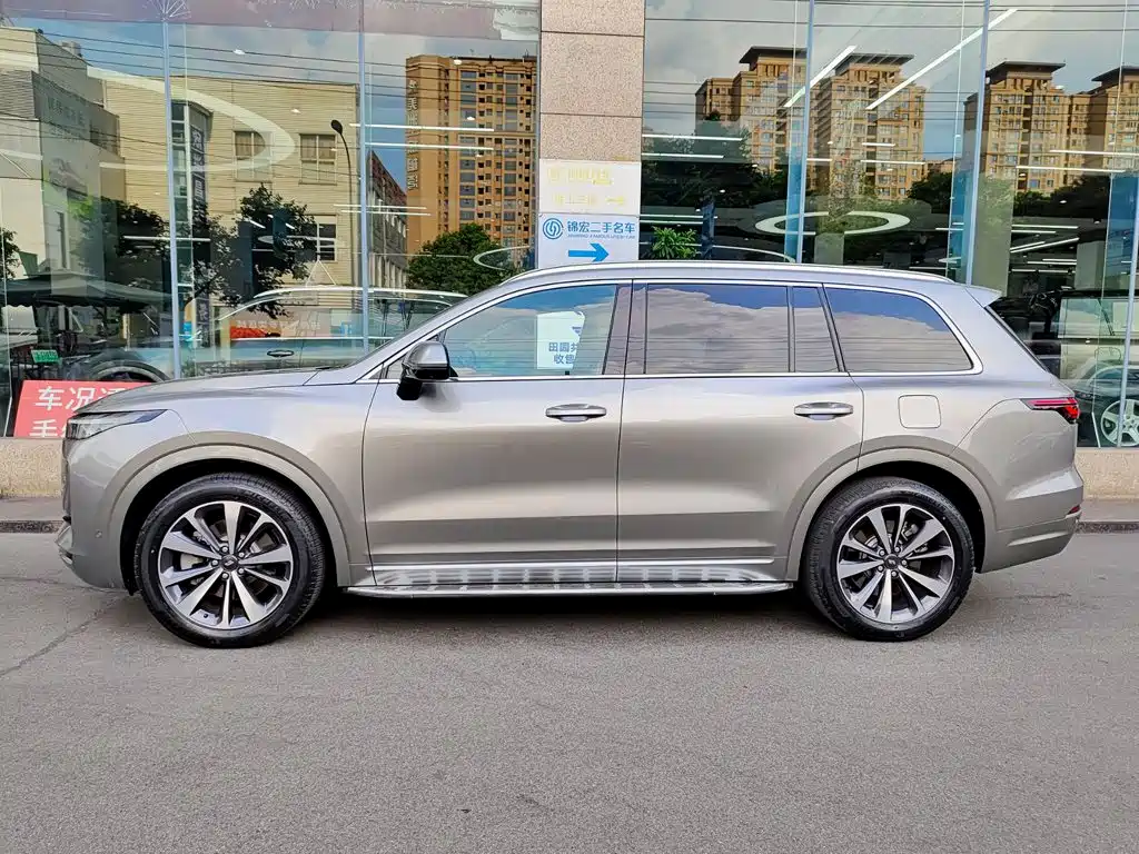 Ideal ONE 2020 extended range 6-seater version купить на сайте DeffCars