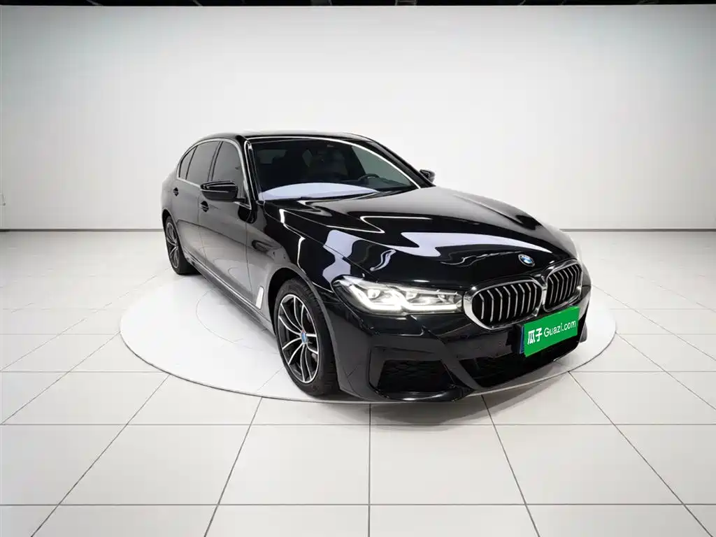 BMW 5 Series 2021 525Li M Sports Package купить на сайте DeffCars