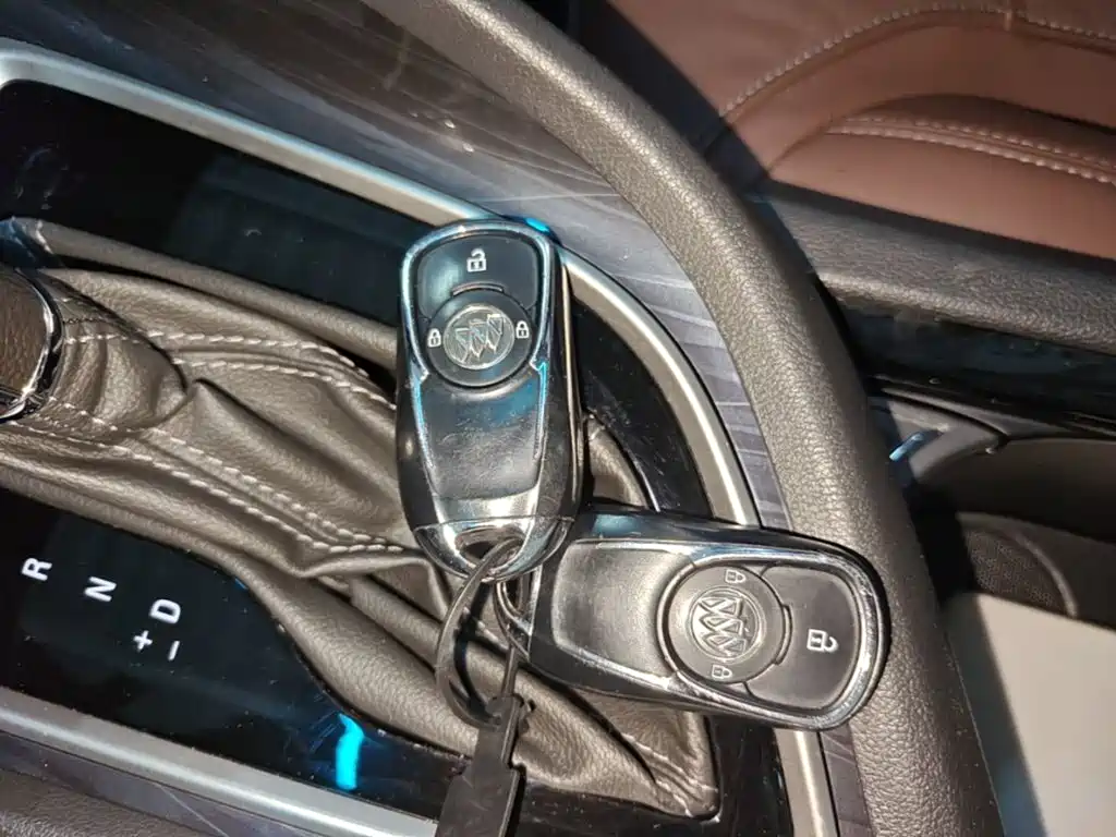 Buick GL6 2019 18T 6-seater connected luxury model National V купить на сайте DeffCars