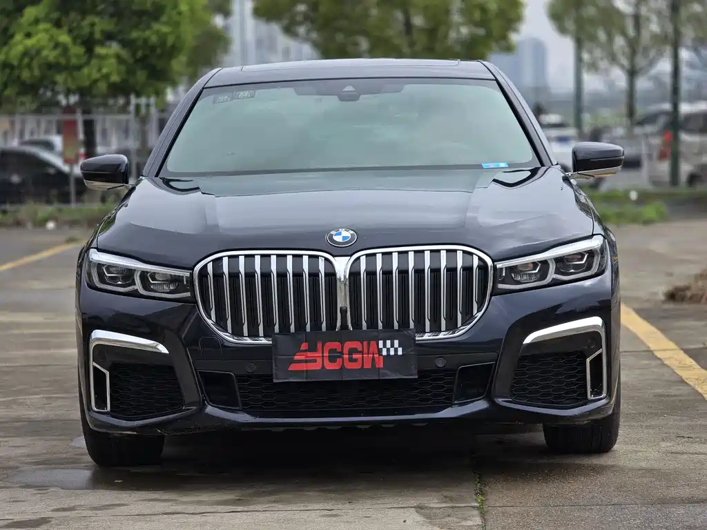 BMW 7 Series 2019 730Li M Sports Package купить на сайте DeffCars
