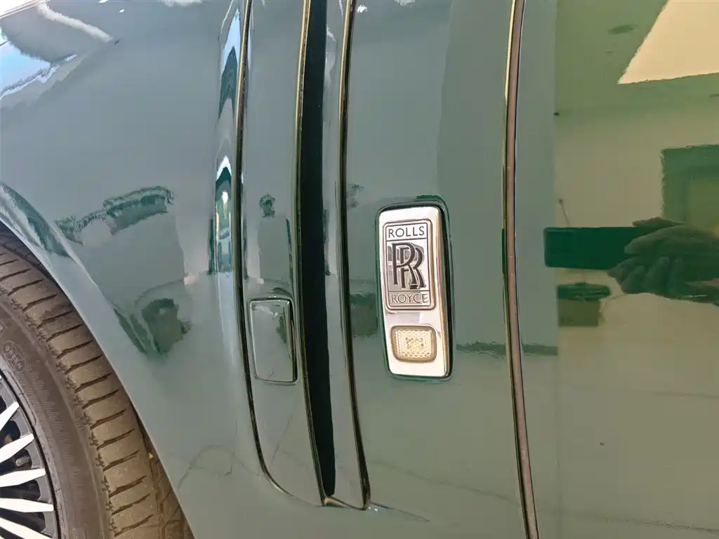 Ghost 2012 6.6T extended version купить на сайте DeffCars