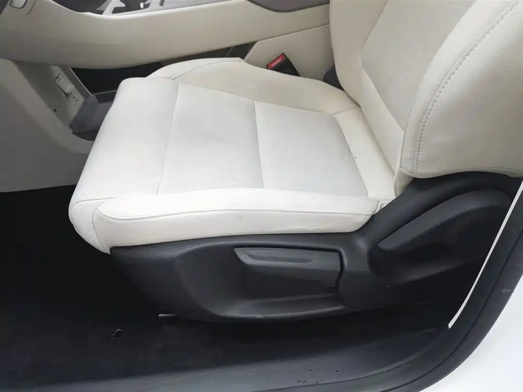 MG4 2026 437 Xpress Edition купить на сайте DeffCars