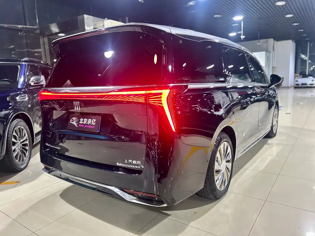 Century 2025 2.0T four-seater private version купить на сайте DeffCars