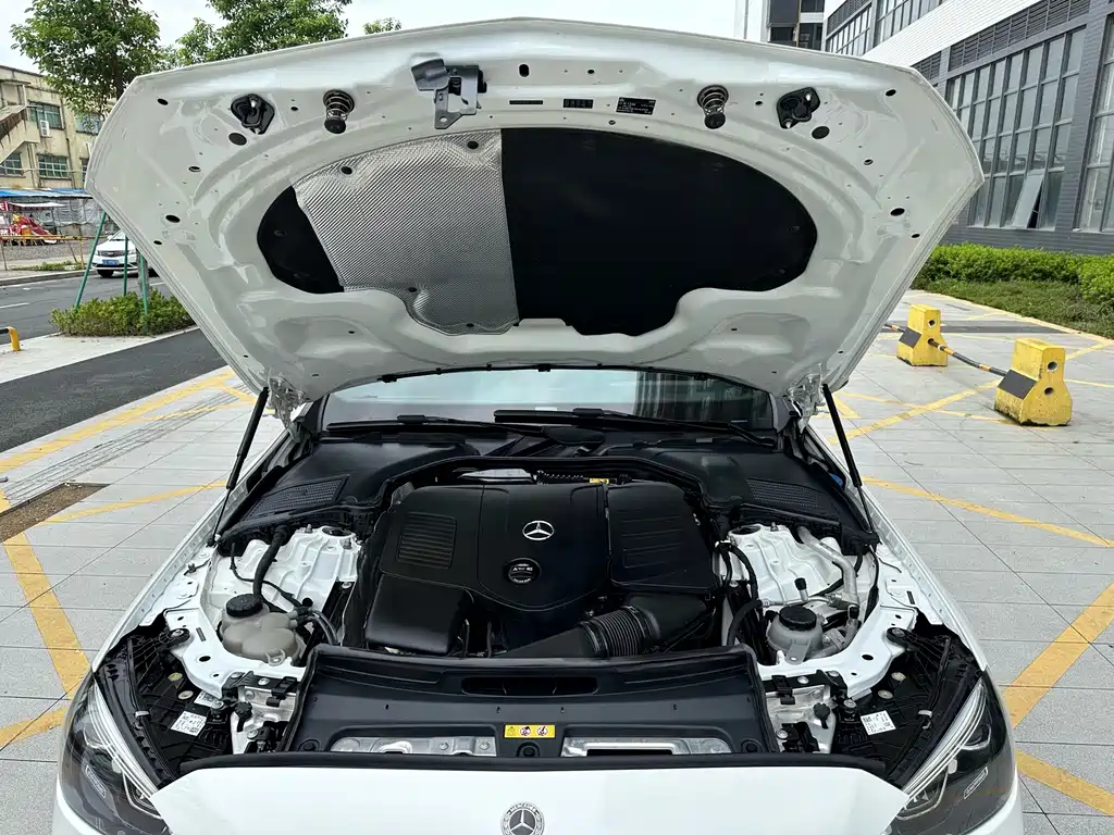 Mercedes C-Class 2023 facelift C 260 L sports version купить на сайте DeffCars