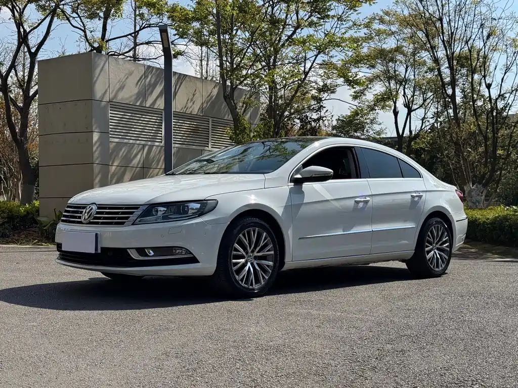 FAW-Volkswagen CC 2016 1.8TSI luxury model купить на сайте DeffCars