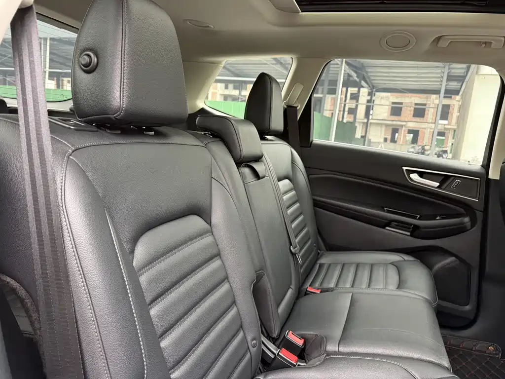 Ruijie 2020 EcoBoost 245 2WD Platinum 7-seater купить на сайте DeffCars