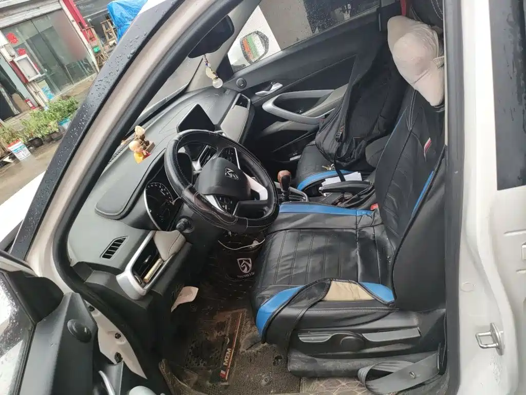 Baojun 510 2017 1.5L manual fashion model купить на сайте DeffCars