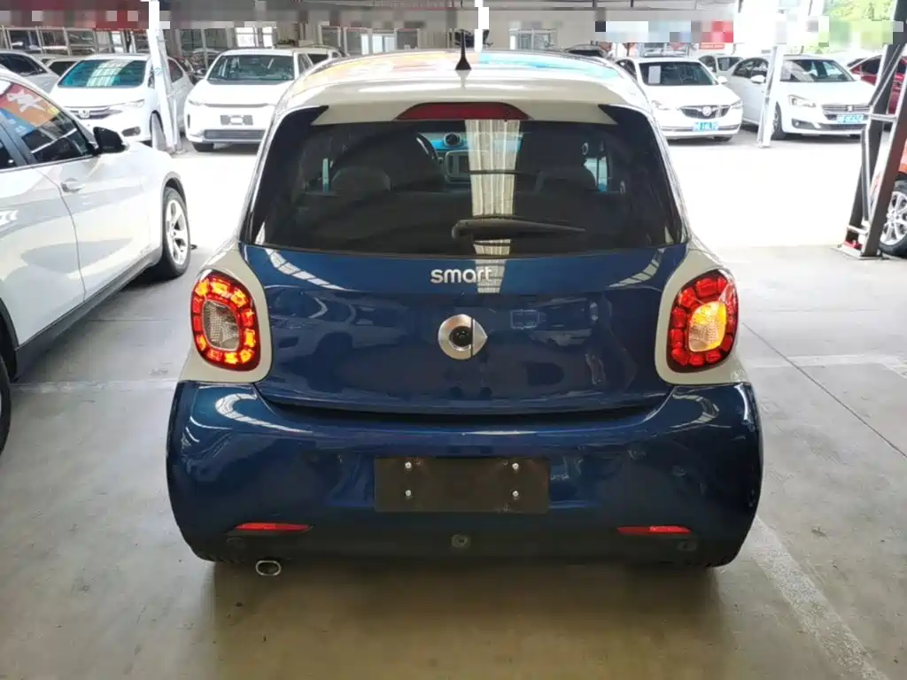 smart forfour 2016 0.9T 66kW extreme version купить на сайте DeffCars