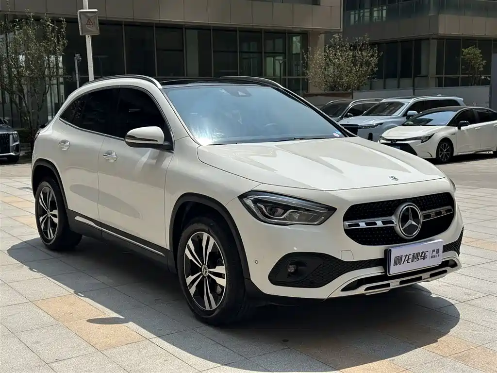 Mercedes-Benz GLA 2022 GLA 200 купить на сайте DeffCars