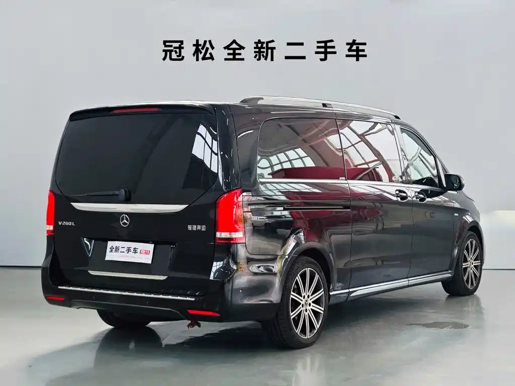 Mercedes-Benz V-Class 2021 V 260 L Long Wheelbase Luxury Edition купить на сайте DeffCars