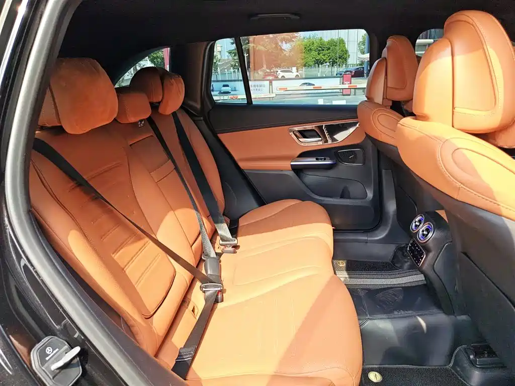 Mercedes-Benz GLC 2025 facelift GLC 300 L 4MATIC dynamic 5-seater купить на сайте DeffCars
