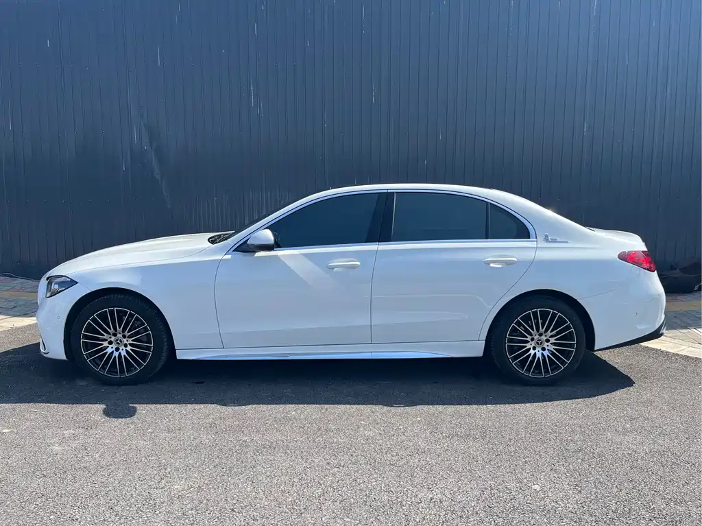 Mercedes-Benz C-Class 2025 C 260 L Sports Edition купить на сайте DeffCars