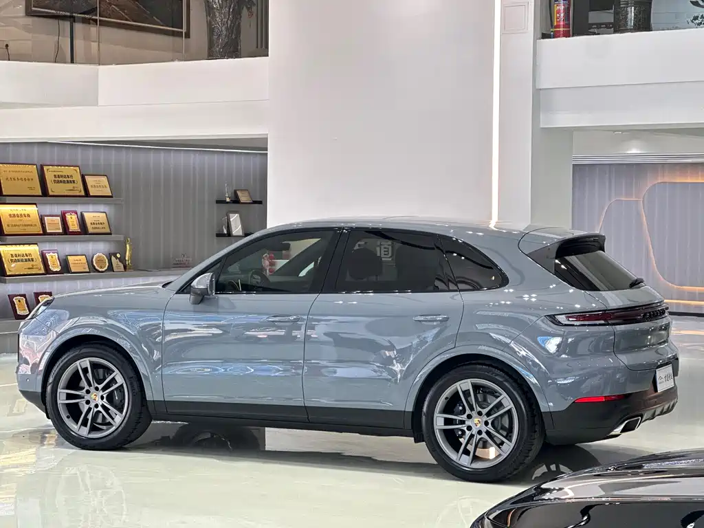 Cayenne 2024 Cayenne 3.0T купить на сайте DeffCars