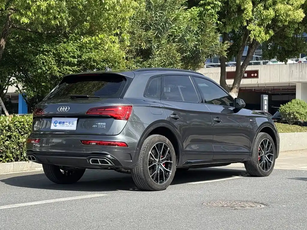 Audi Q5L 2024 45 TFSI luxury and dynamic model купить на сайте DeffCars