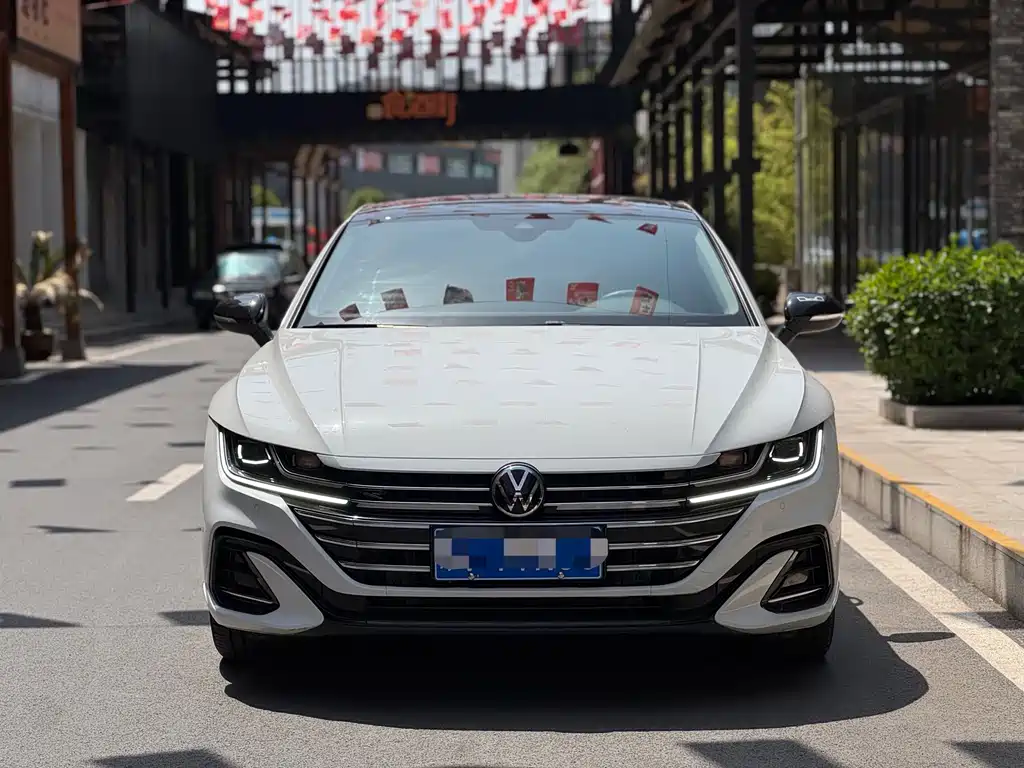 FAW-Volkswagen CC 2021 380TSI eye-catching version купить на сайте DeffCars