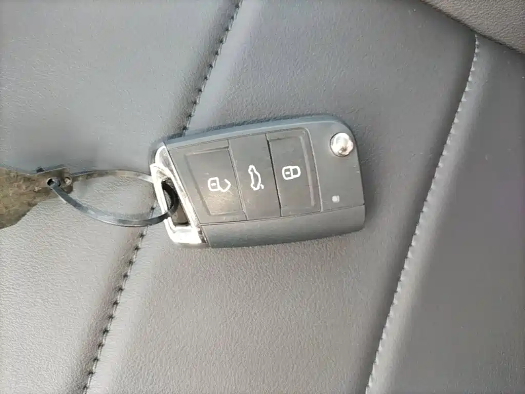 Bora 2025 model 200TSI DSG Yuexing PRO version купить на сайте DeffCars