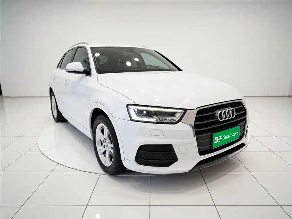 Audi Q3 2018 30th Anniversary Model 30 TFSI Fashion Model купить на сайте DeffCars