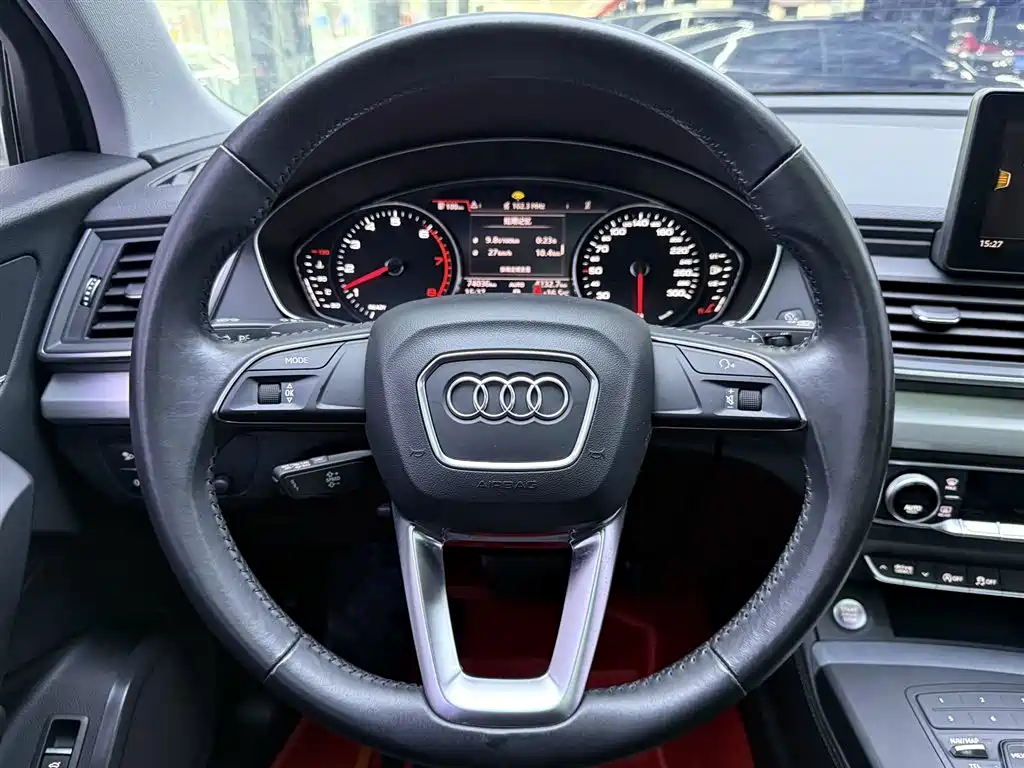 Audi Q5L 2020 facelift 40 TFSI enjoys fashionable style купить на сайте DeffCars