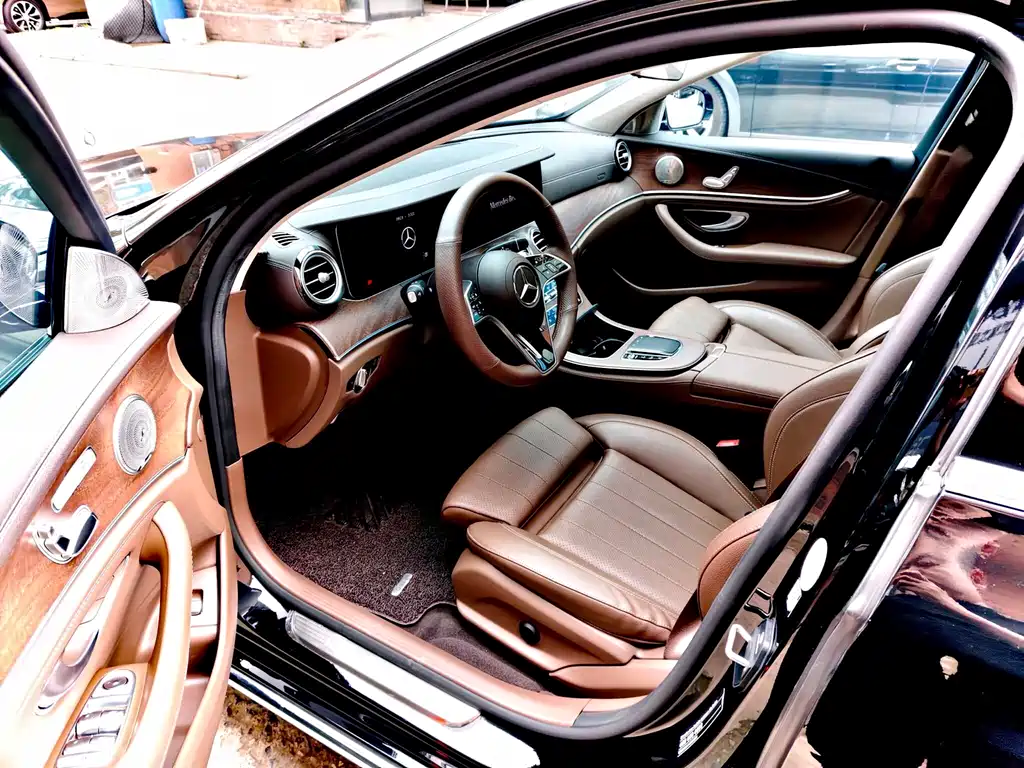 Mercedes-Benz E-Class 2023 E 260 L купить на сайте DeffCars