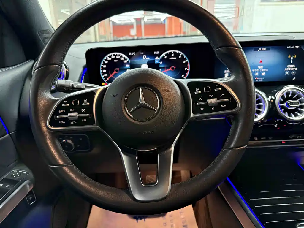 Mercedes-Benz GLB 2022 GLB 220 Dynamic купить на сайте DeffCars