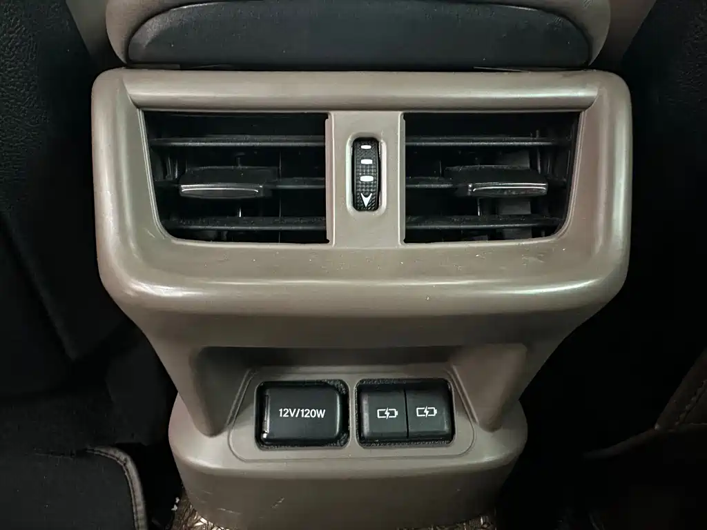 Lexus ES 2022 300h Excellence Edition купить на сайте DeffCars