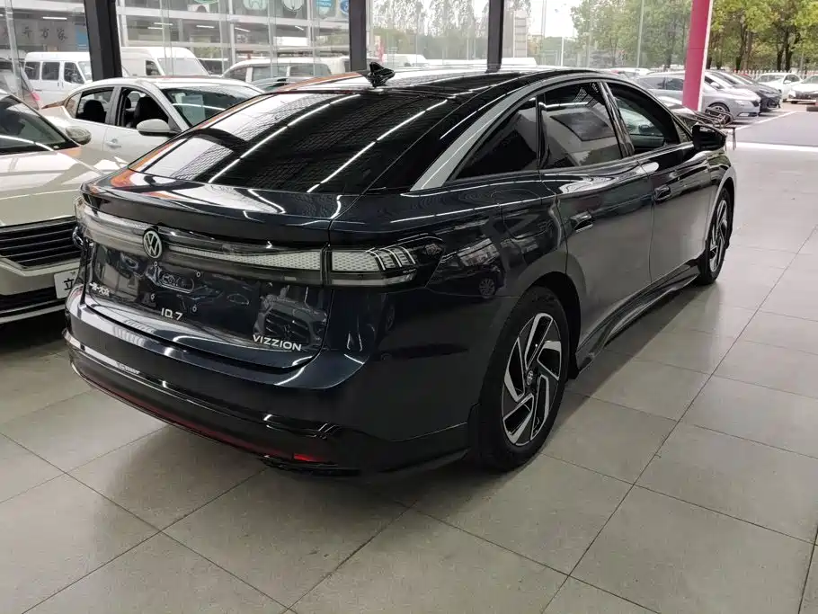 Volkswagen ID.7 VIZZION 2024 First Edition купить на сайте DeffCars