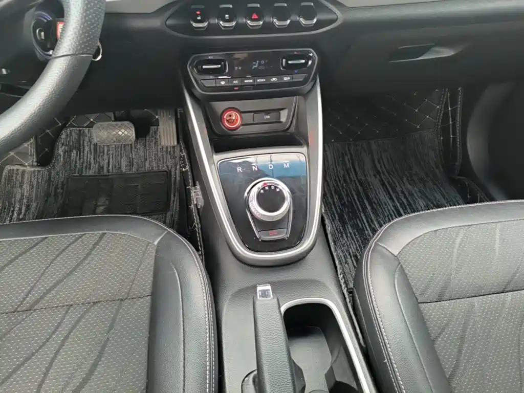 Baojun 510 2017 1.5L automatic fashion model купить на сайте DeffCars