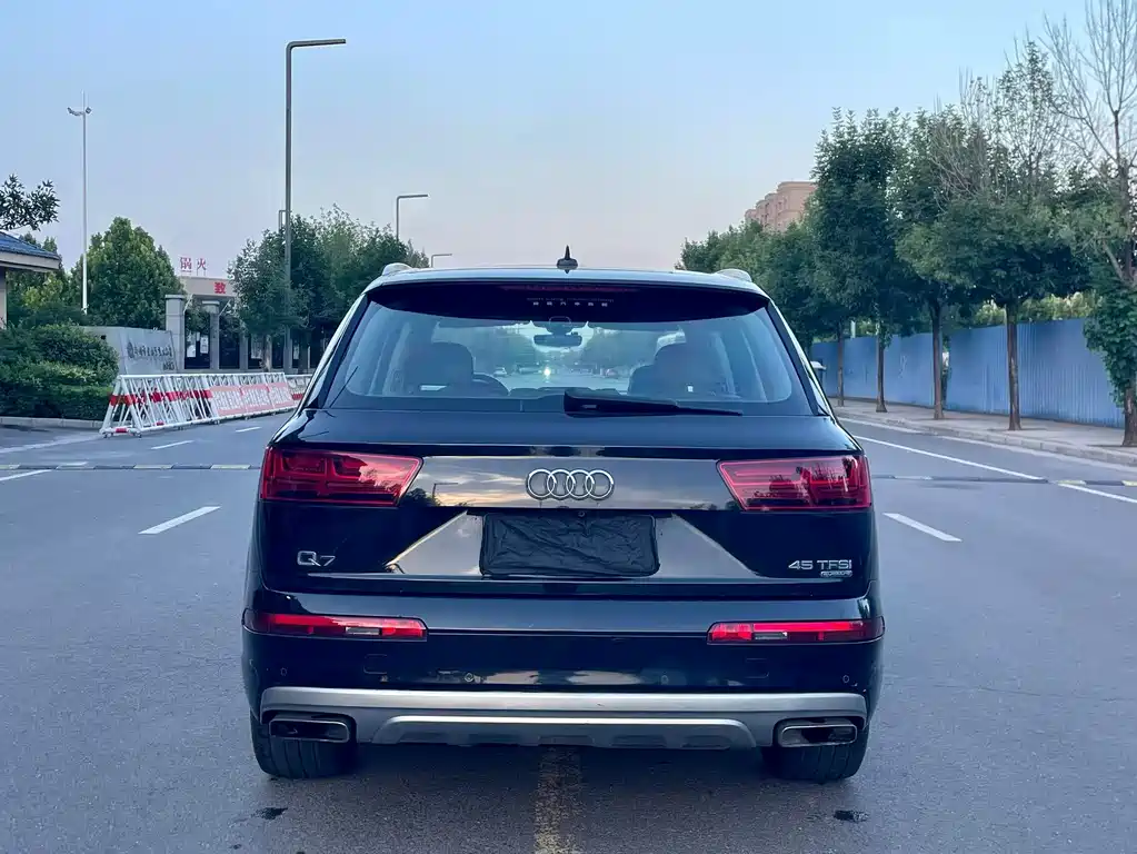 Audi Q7 2016 45 TFSI Technology купить на сайте DeffCars