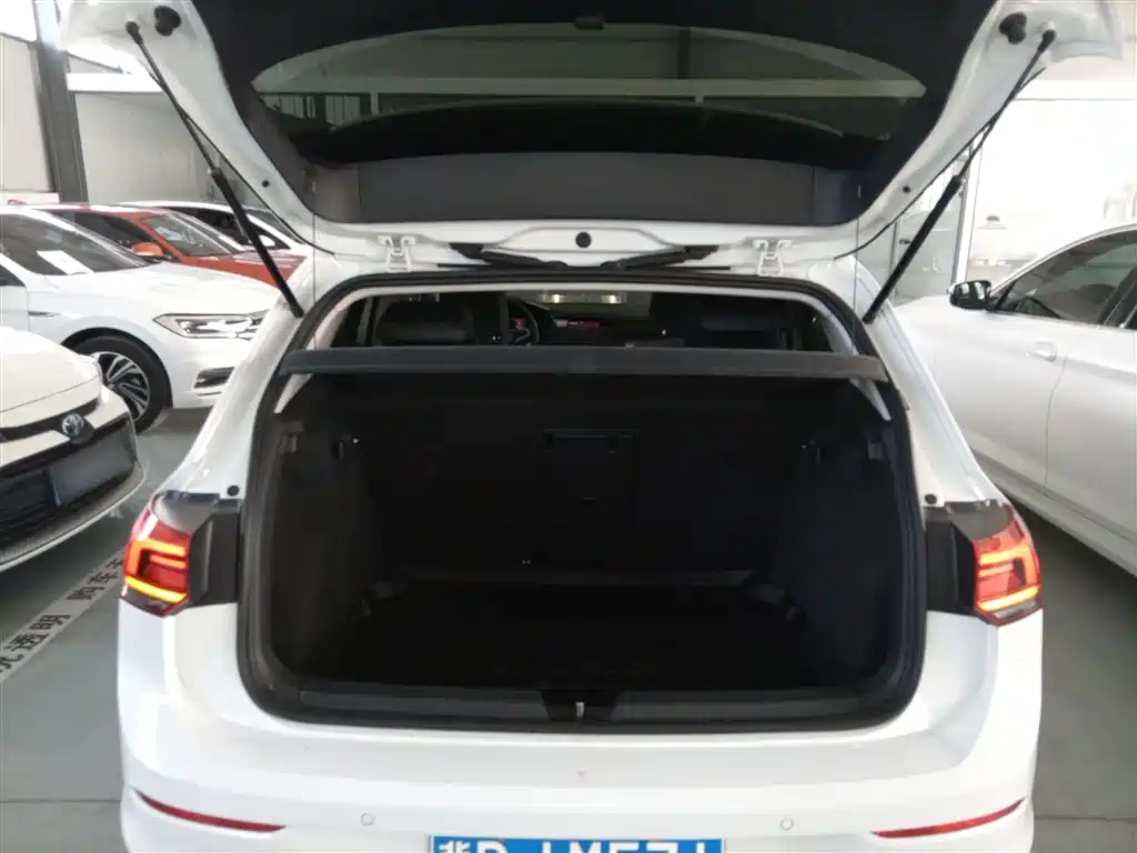 Golf 2023 facelift 280TSI DSG Pro купить на сайте DeffCars