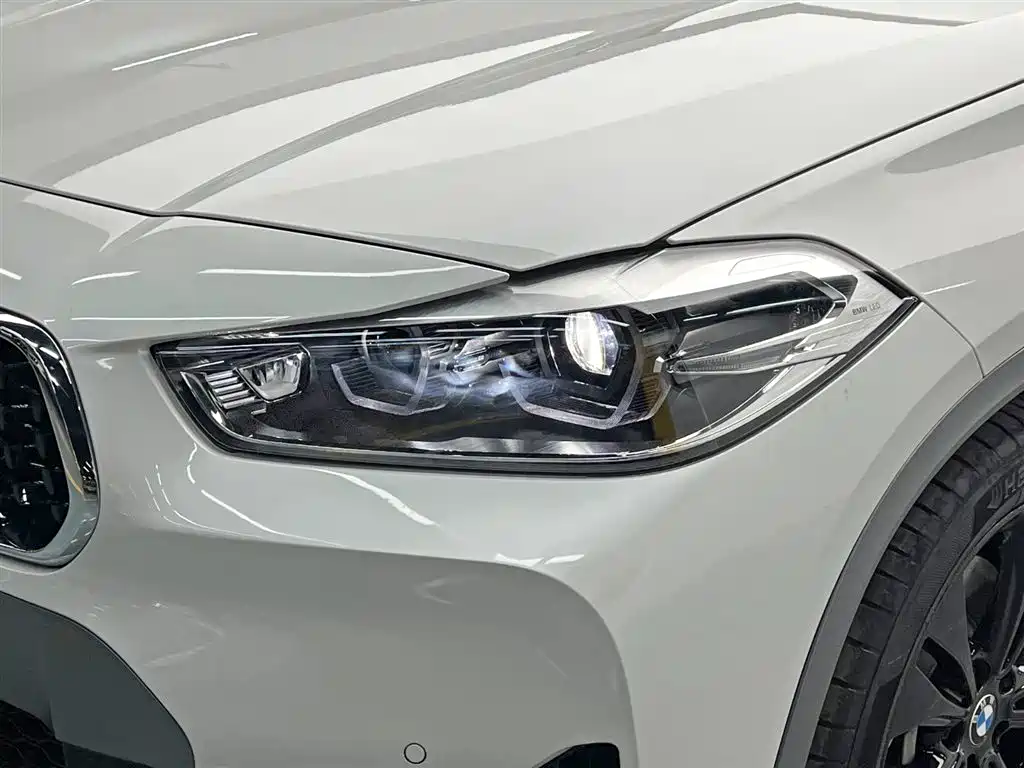 BMW X2 2023 sDrive25i M Off-Road Package купить на сайте DeffCars