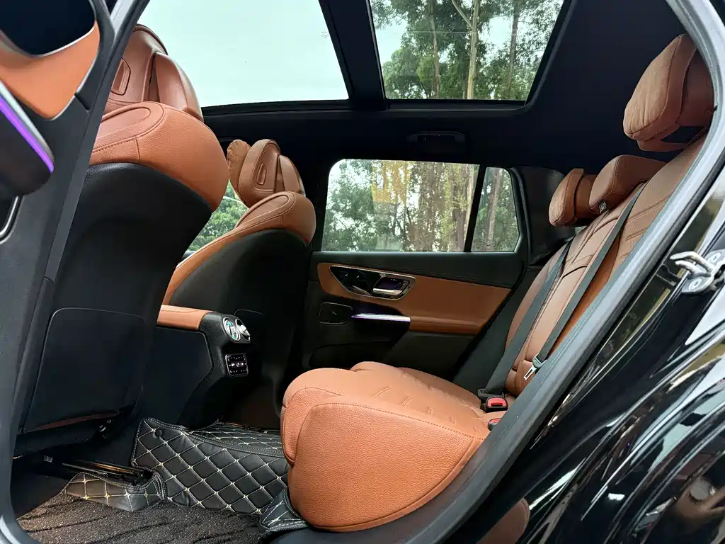 Mercedes-Benz GLC 2024 GLC 260 L 4MATIC luxury model 5 seats купить на сайте DeffCars