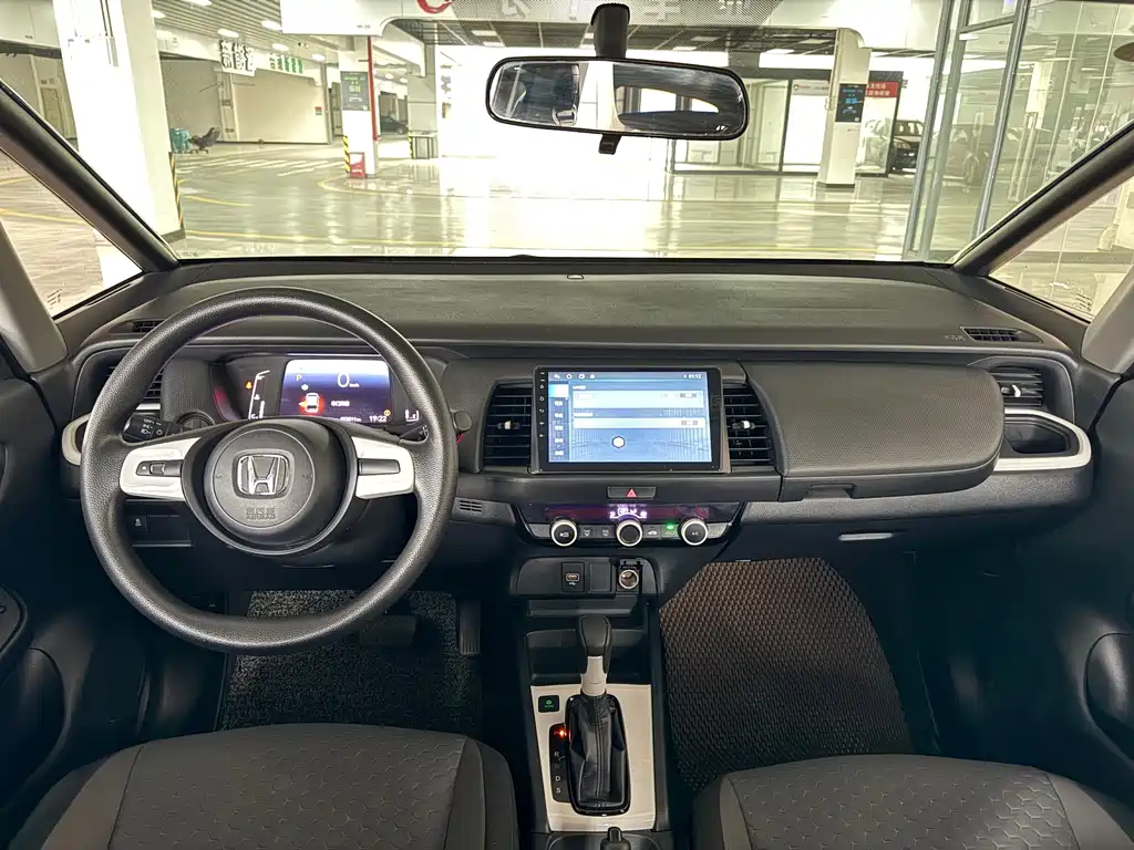 Fit 2021 1.5L CVT Fashion Edition купить на сайте DeffCars