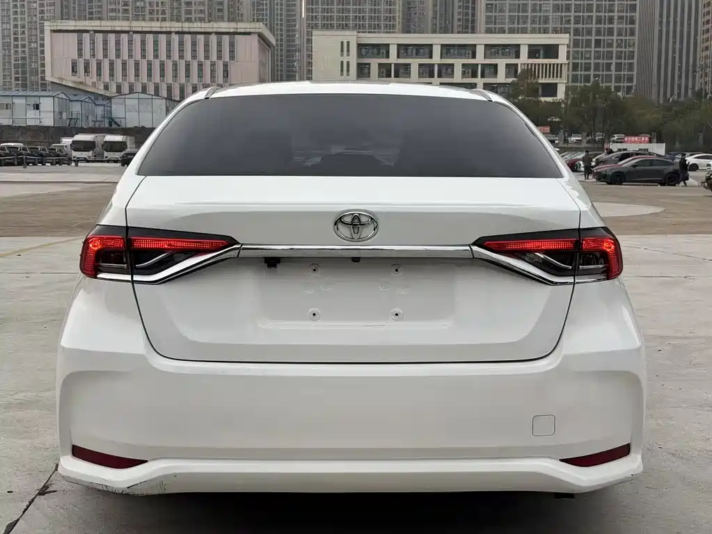 Corolla 2021 1.2T S-CVT Elite Edition купить на сайте DeffCars