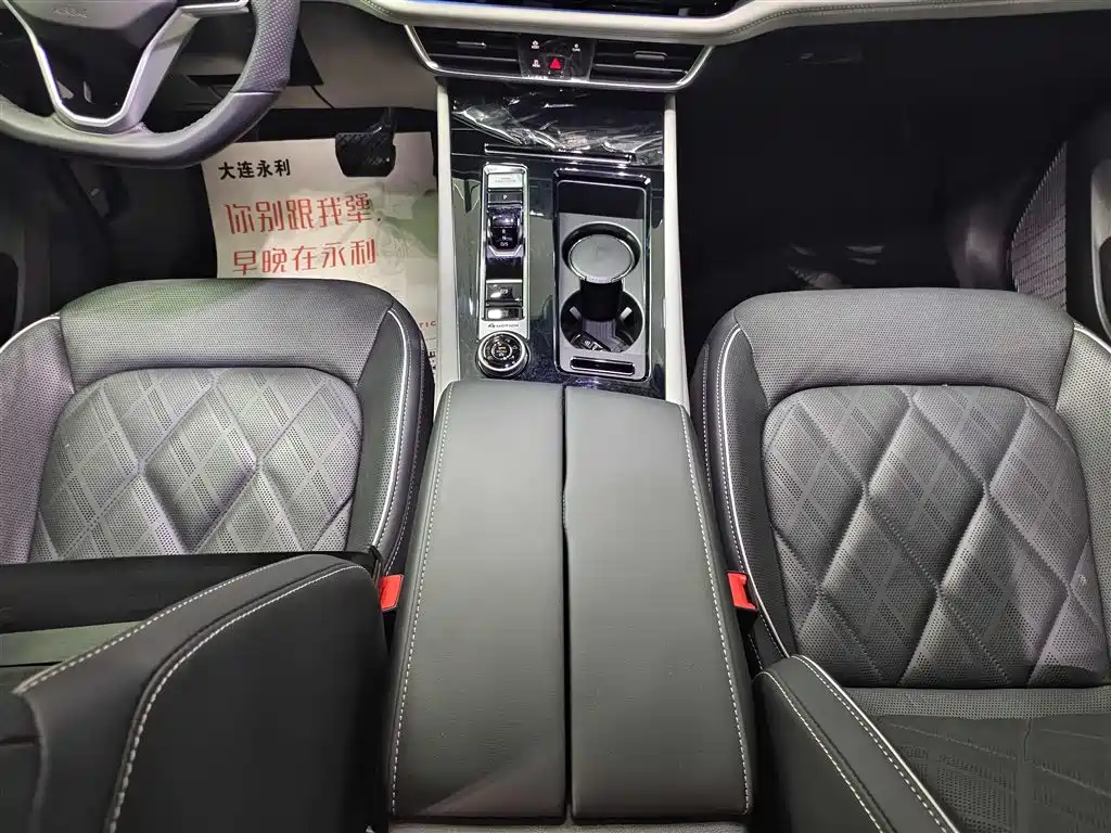 Touron 2021 530 V6 four-wheel drive flagship version купить на сайте DeffCars