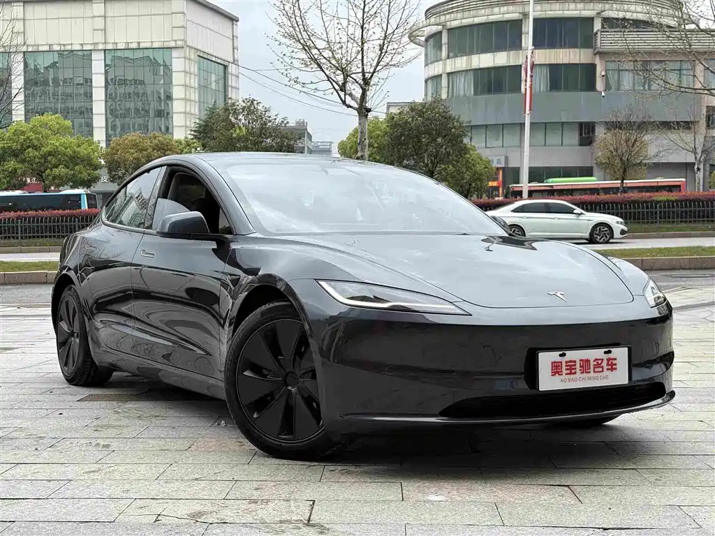 Model 3 2025 rear-wheel drive version купить на сайте DeffCars