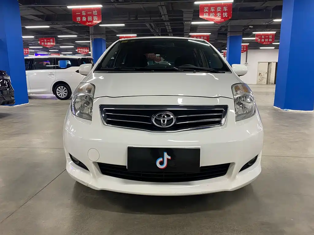 Yaris 2011 1.6GS automatic sharp version купить на сайте DeffCars