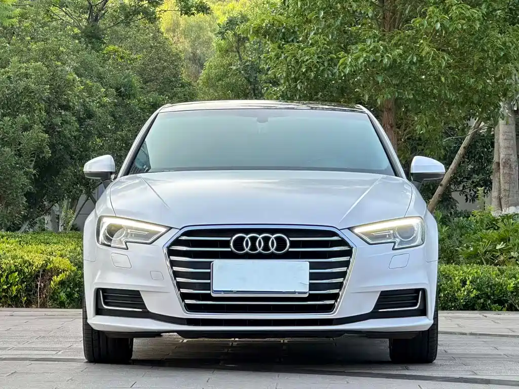 Audi A3 2019 Sportback 35 TFSI Enterprising National V купить на сайте DeffCars