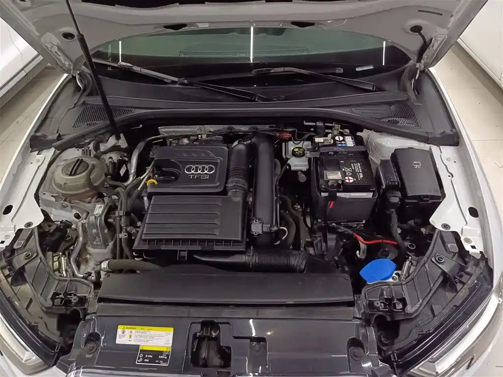 Audi A3 2019 Sportback 35 TFSI Fashion Type National V купить на сайте DeffCars