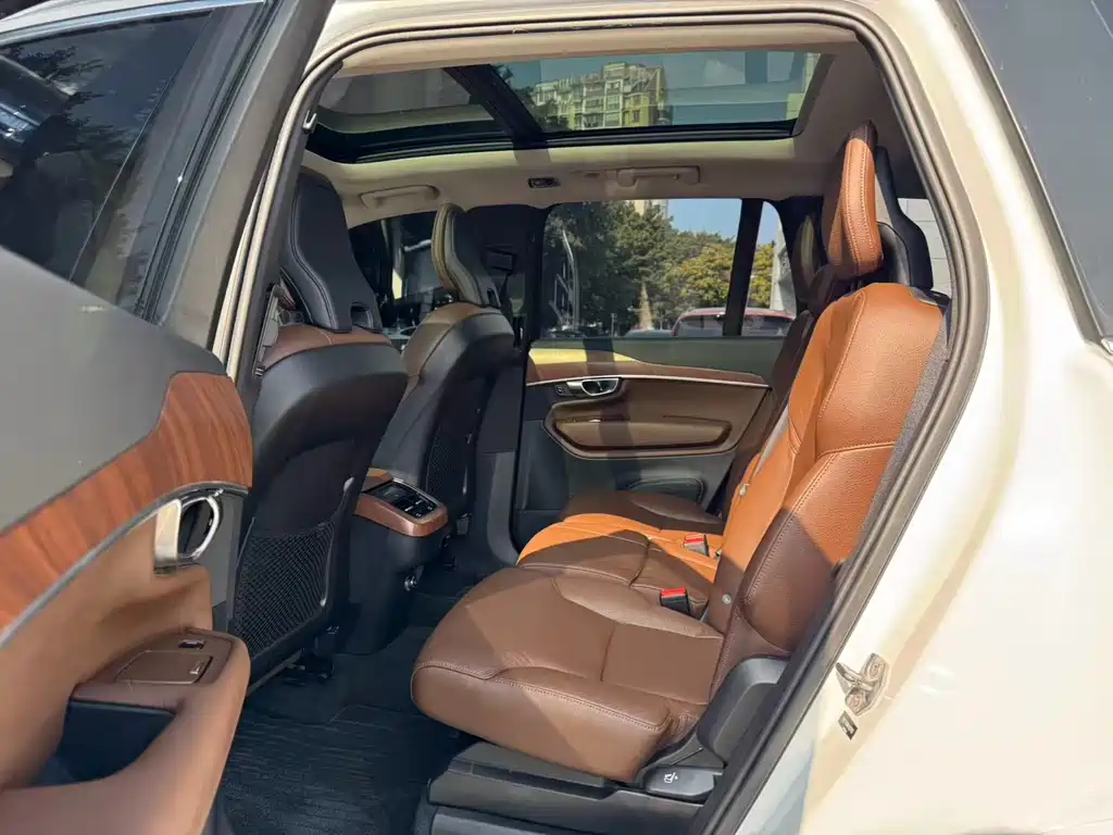 Volvo XC90 2018 T5 Zhiyi Edition 7 seats купить на сайте DeffCars