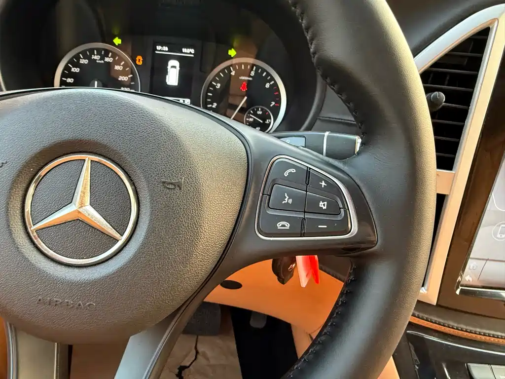 Vito 2021 2.0T Business Edition 7 seats купить на сайте DeffCars