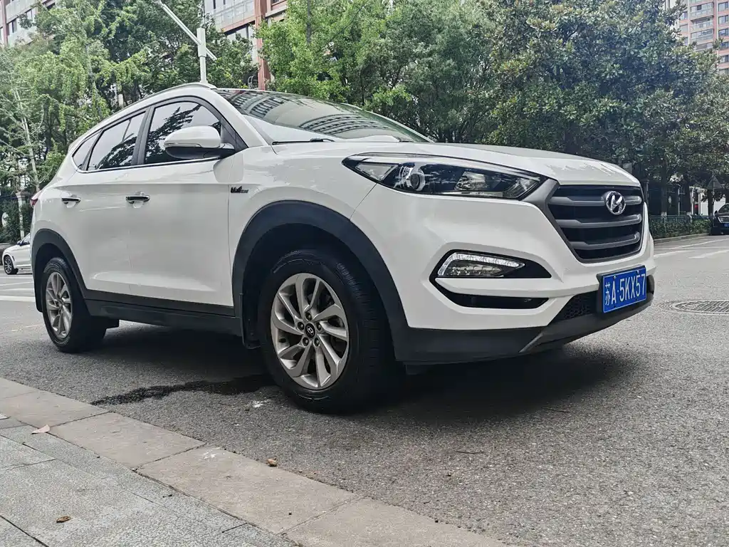 Tucson 2015 1.6T dual-clutch two-wheel drive intelligent model купить на сайте DeffCars