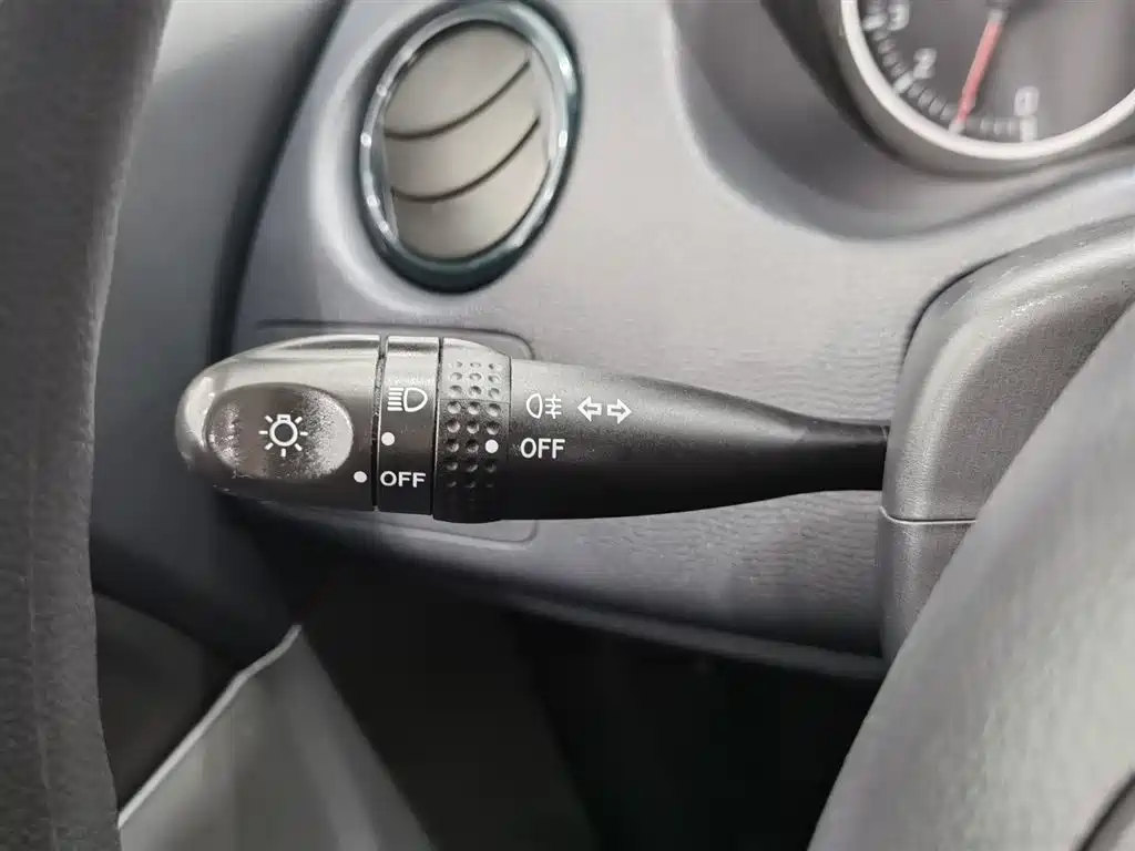 Swift 2016 1.5L automatic fashion cool version купить на сайте DeffCars