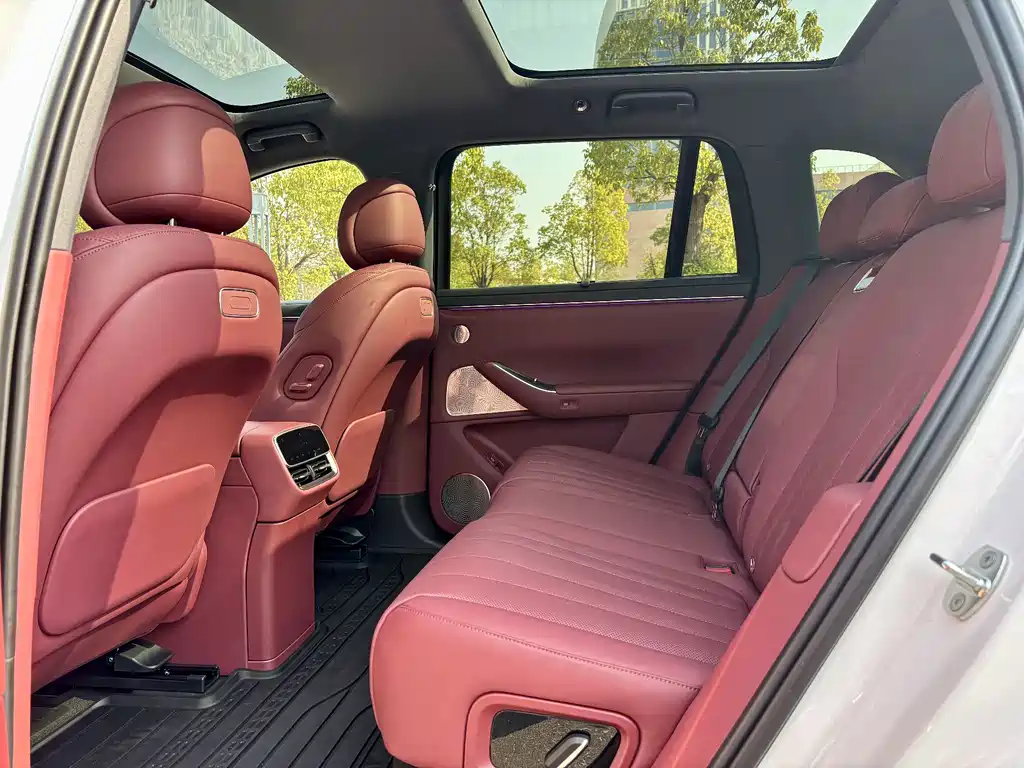 Wenjie M7 2026 Pure Electric Max Long Range Version 5 Seats купить на сайте DeffCars