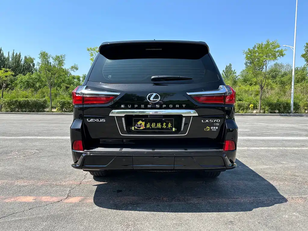 Lexus LX 2019 570 Pinnacle Edition купить на сайте DeffCars