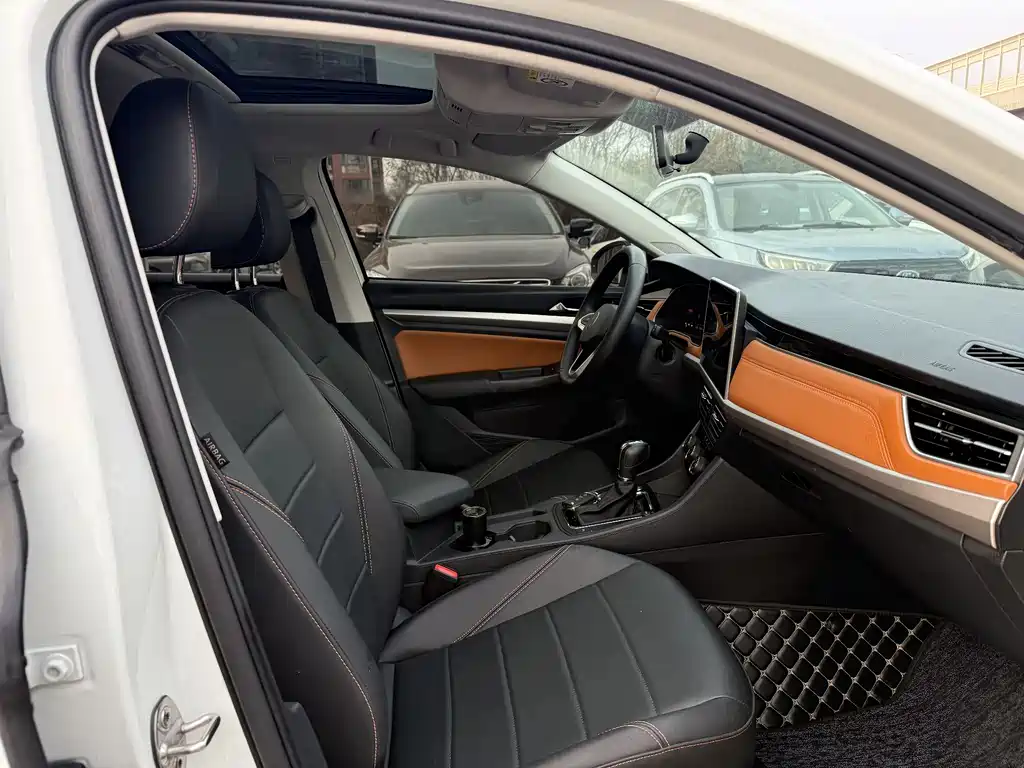 Bora 2023 200TSI DSG Changxing Edition купить на сайте DeffCars