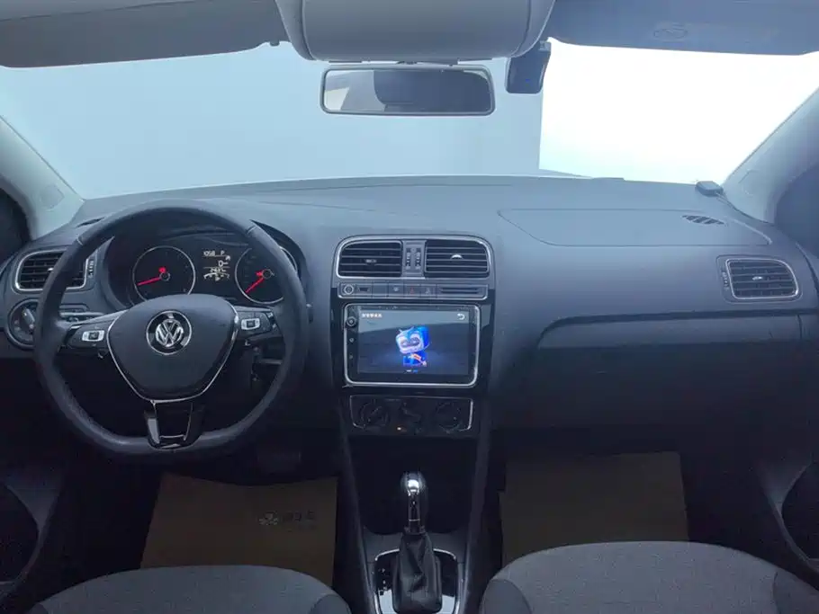 Polo 2018 1.5L automatic safety model купить на сайте DeffCars
