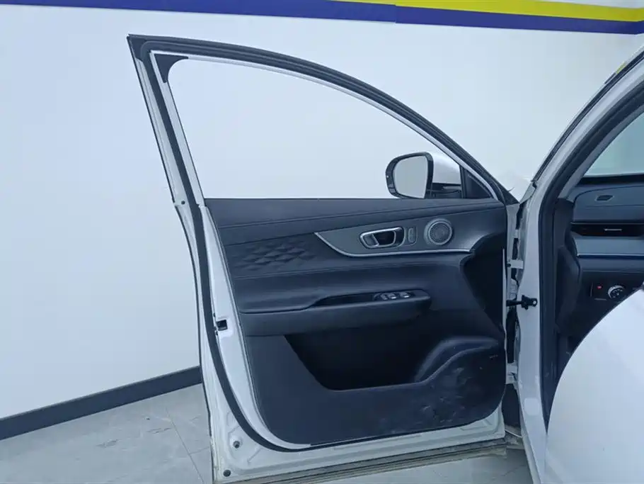 Tiggo 8 PLUS 2025 290TGDI DCT luxury model купить на сайте DeffCars