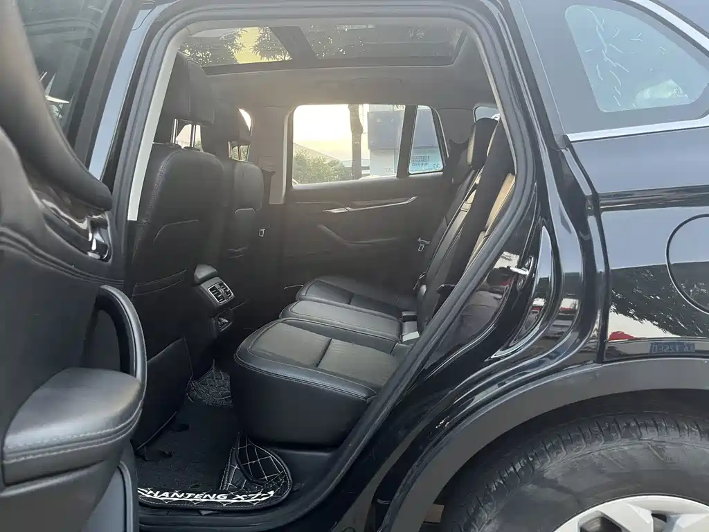 Hanteng X7 2018 X7S 1.5T automatic exclusive model купить на сайте DeffCars